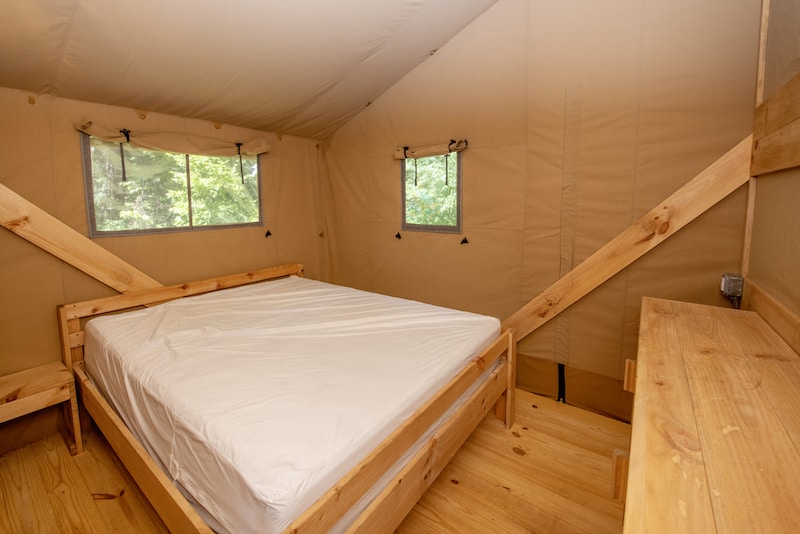 Safari Tent-7